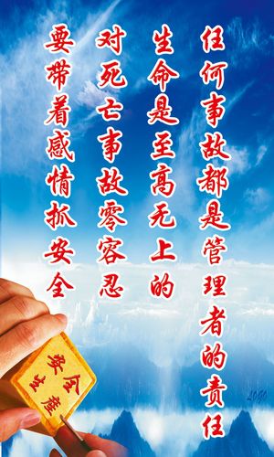 五菱荣kaiyun官方网站光加长版7座报价及图片(五菱荣光加长版7座1.5l)